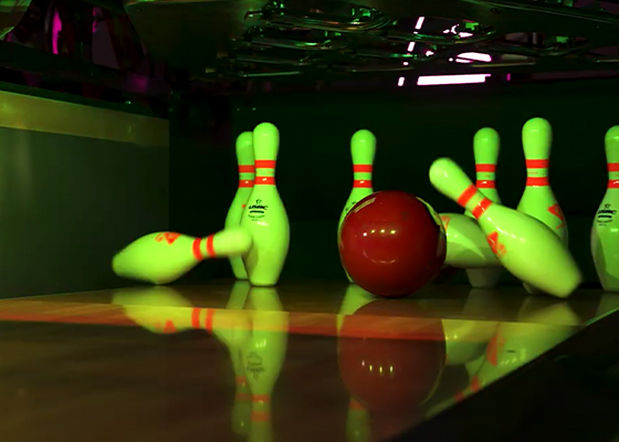 qubicaamf-bowling-2022-Built-to-last-tile.jpg