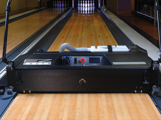 Bowling-QubicaAMF-Center-Equipment-LANE-MACHINES-EZ-TOUCH-All-in-one-Convenience.jpg