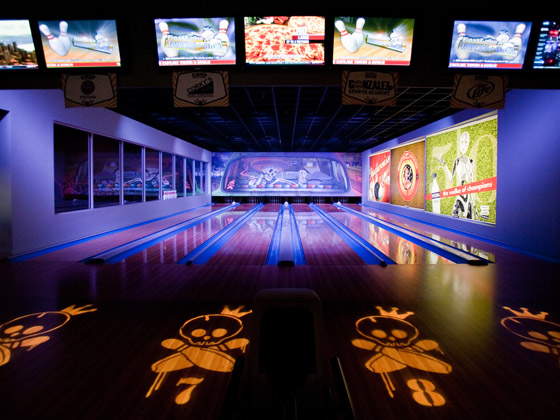 Bowling-QubicaAMF-furniture-harmony-Light-Sound-systems-2.jpg