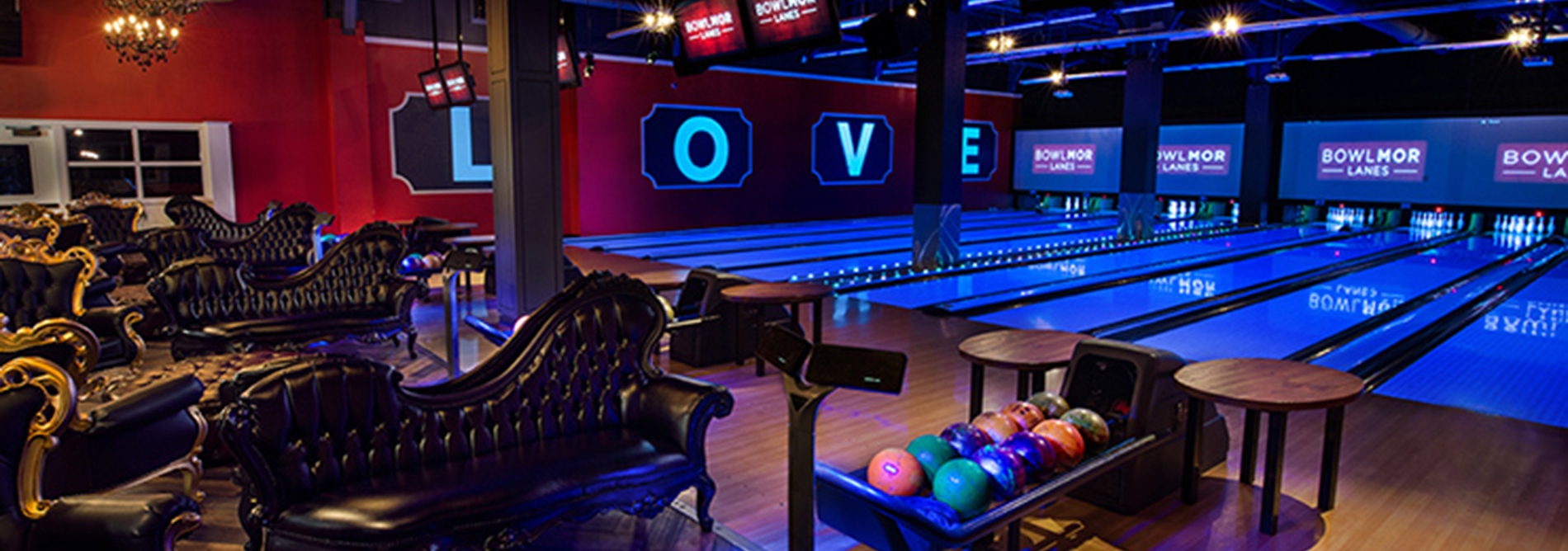 QUBICAAMF-bowling-boutique-Bowlmor-Times-Square-banner.jpg