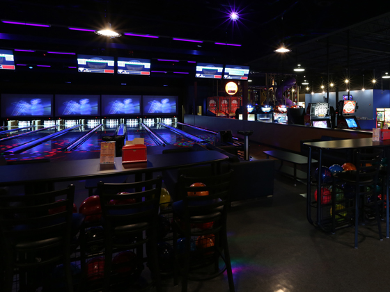 qubicaAMF-Plan-Your-Bowling-Project-Bring-Bowling-to-an-FEC-Family-Entertainment-Fun-Centers-Big-Thrill-Factory.jpg