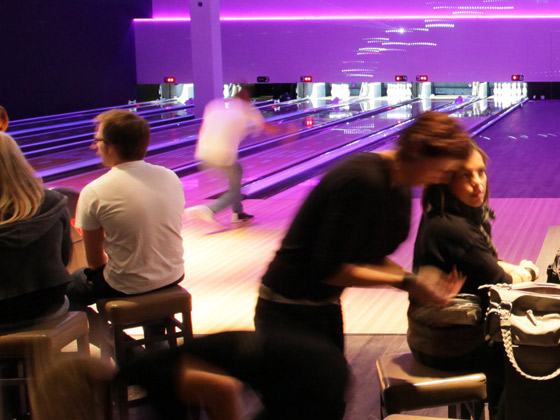 Bowling-Qubicaamf-pinspotter-xli-edge-easier-for-your-customers-quietest.jpg